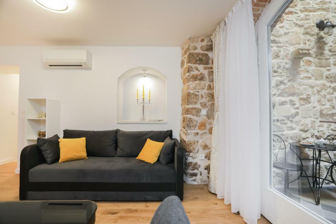Residence Teatro شيبينيك المظهر الخارجي الصورة