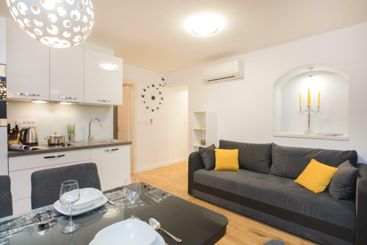 Residence Teatro شيبينيك المظهر الخارجي الصورة